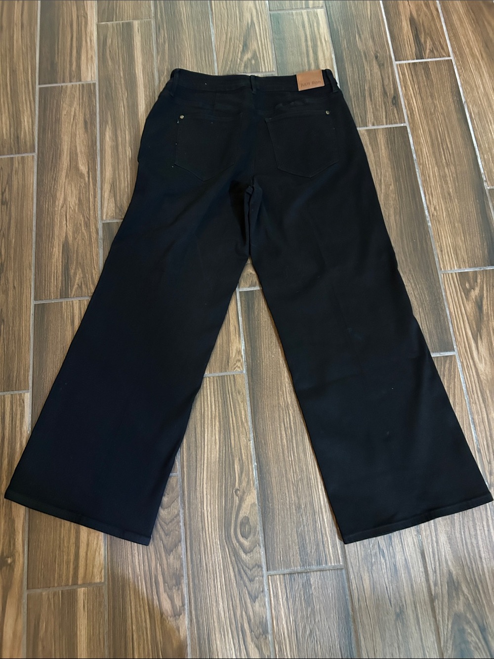 Judy Blue Women’s Black Retro Wide Black Jeans - Picture 4 of 5